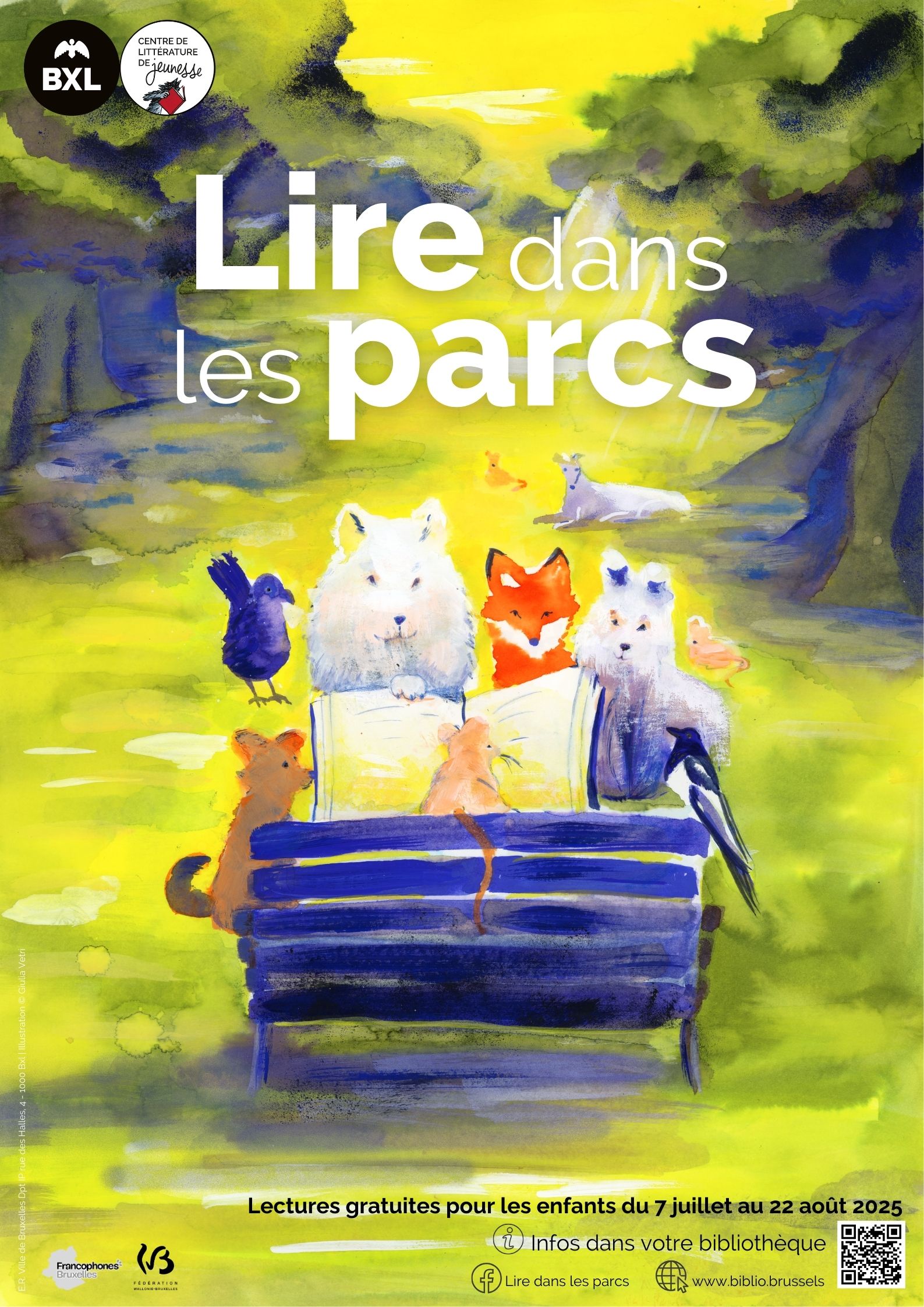 Affiche de Lire Dans les Parcs 2025 par Giulia Vetri - Un parc en perspective, nous voyons le dos d'un banc et une souris installée dessus en train de lire un livre en face d'elle un groupe d'animaux l'écoute